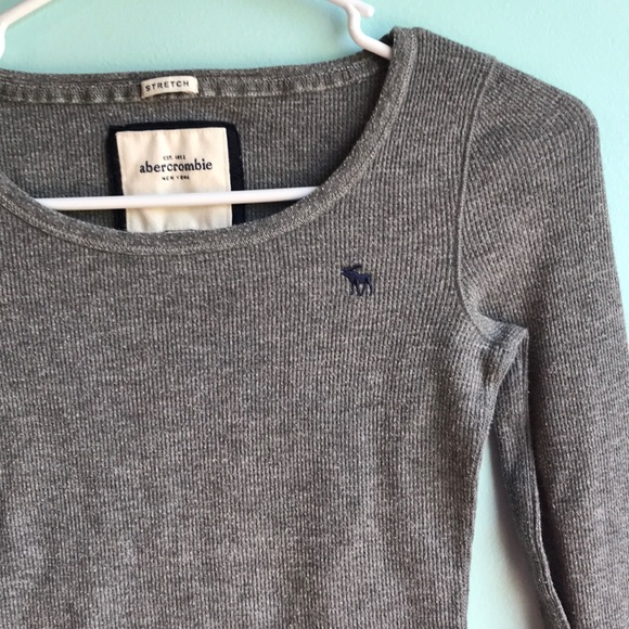 abercrombie kids gray long sleeve waffle tee - Picture 2 of 2